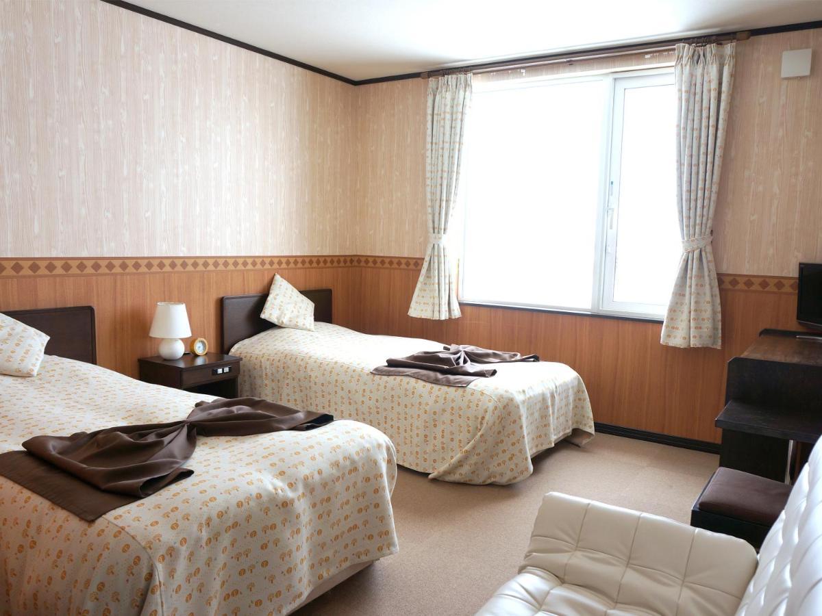 Nakafurano Petit Hotel Blaneneige מראה חיצוני תמונה