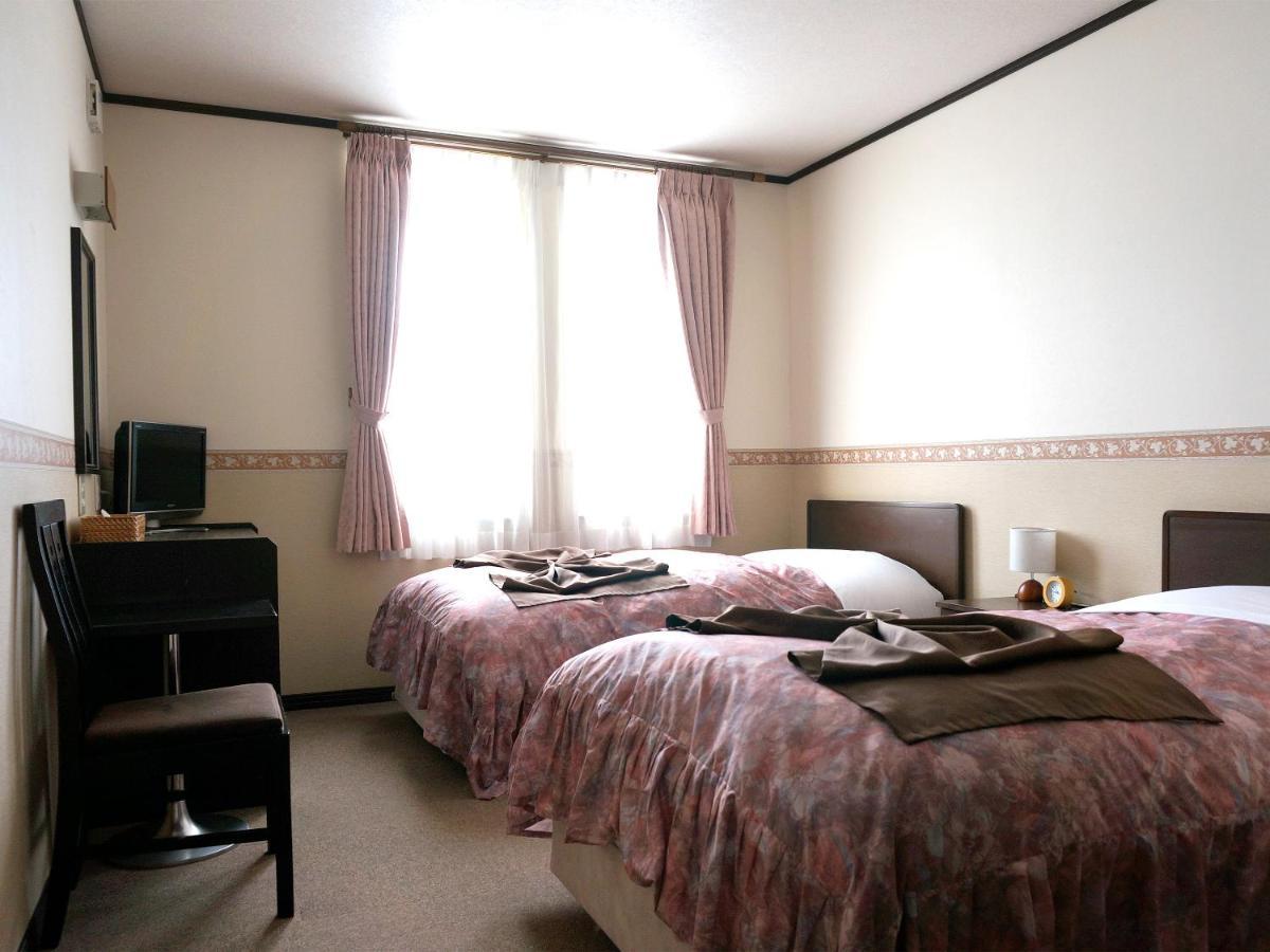 Nakafurano Petit Hotel Blaneneige מראה חיצוני תמונה