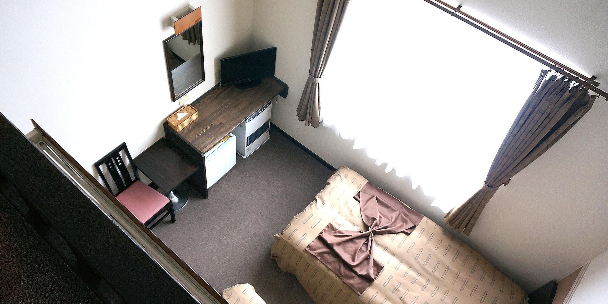 Nakafurano Petit Hotel Blaneneige מראה חיצוני תמונה