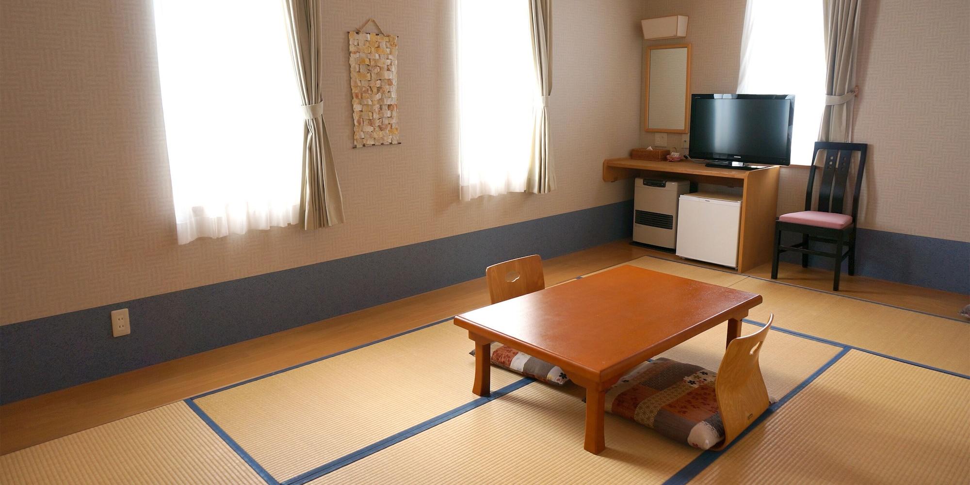 Nakafurano Petit Hotel Blaneneige מראה חיצוני תמונה