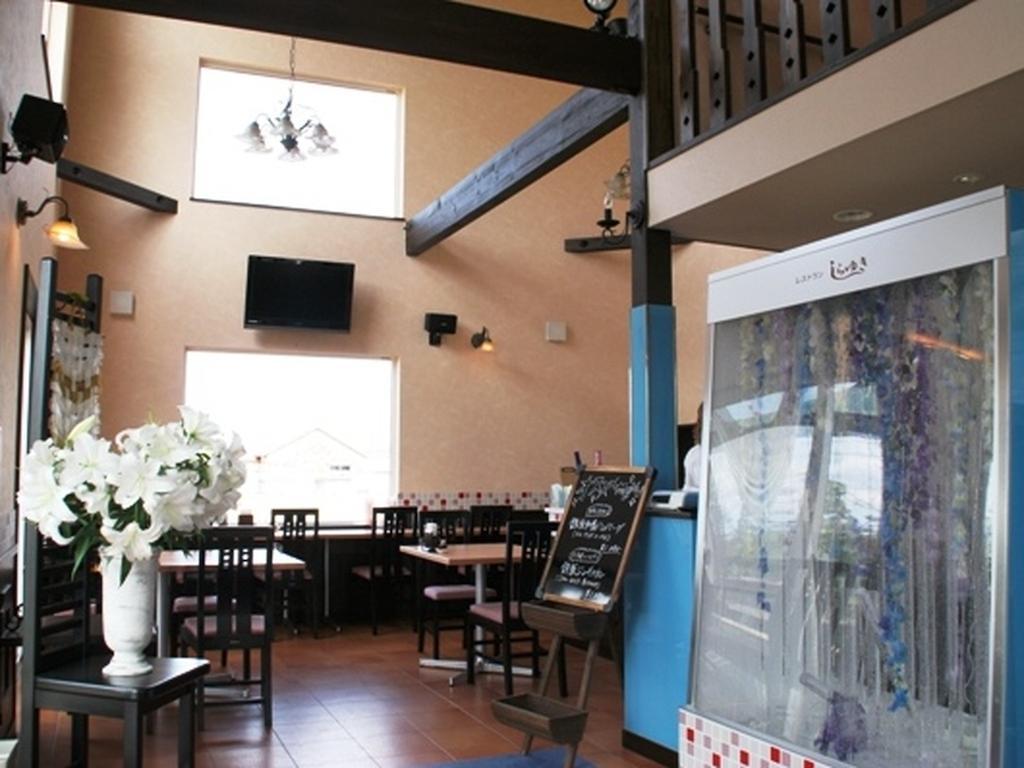 Nakafurano Petit Hotel Blaneneige מראה חיצוני תמונה